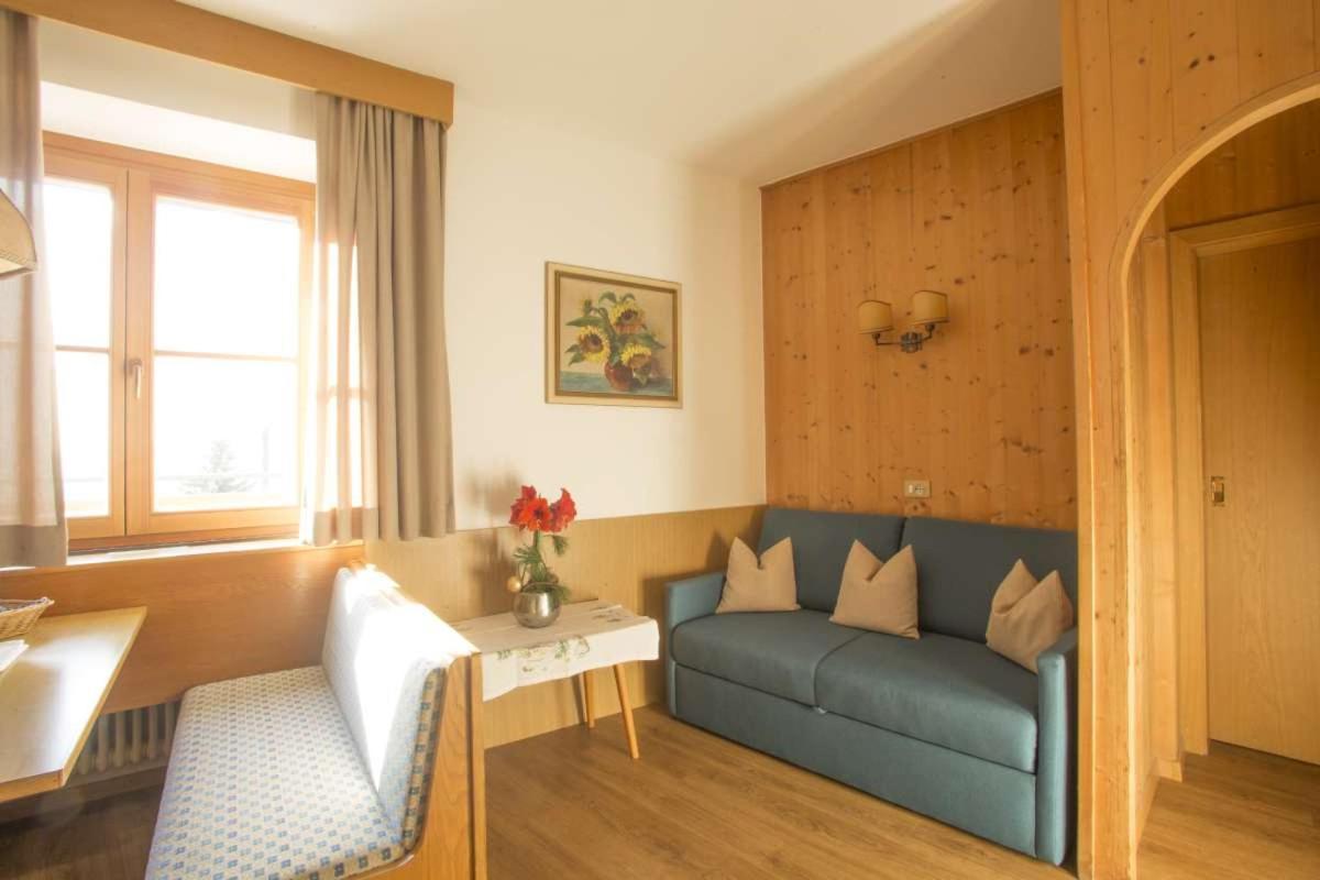 Unterdornerhof Aparthotel Lagundo Eksteriør bilde